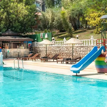 Temple 2* Didim