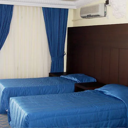 Temple Hotel 2*