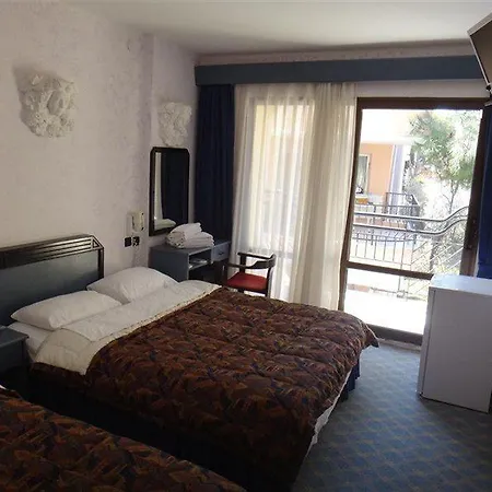 Hotel Temple