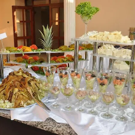Temple Hotell